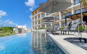 Hive Cancun By G Hotels